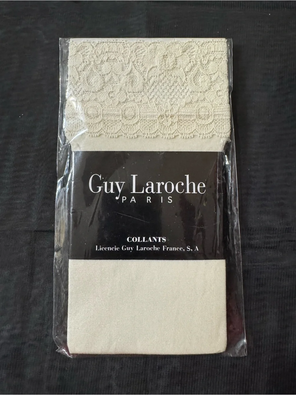 Vintage Guy Laroche Paris Beige Lace-Top Ankle Socks - NWT - Sealed.
